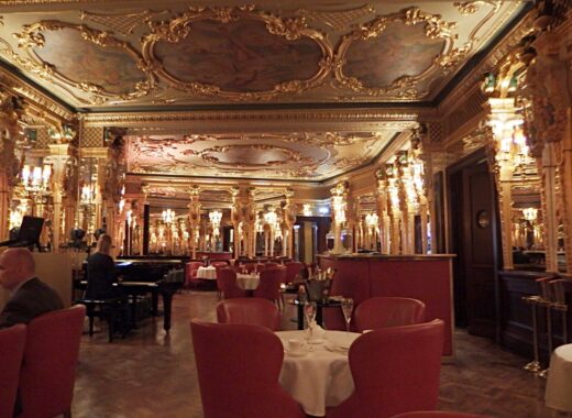 Oscar Wilde Bar Cafe Royal London