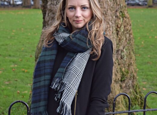 The LDN Diaries wearing New Look scarf