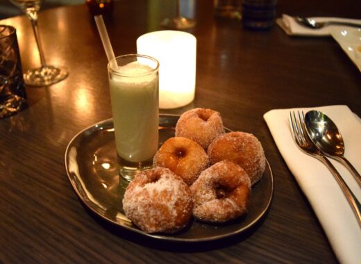 Pont St Review