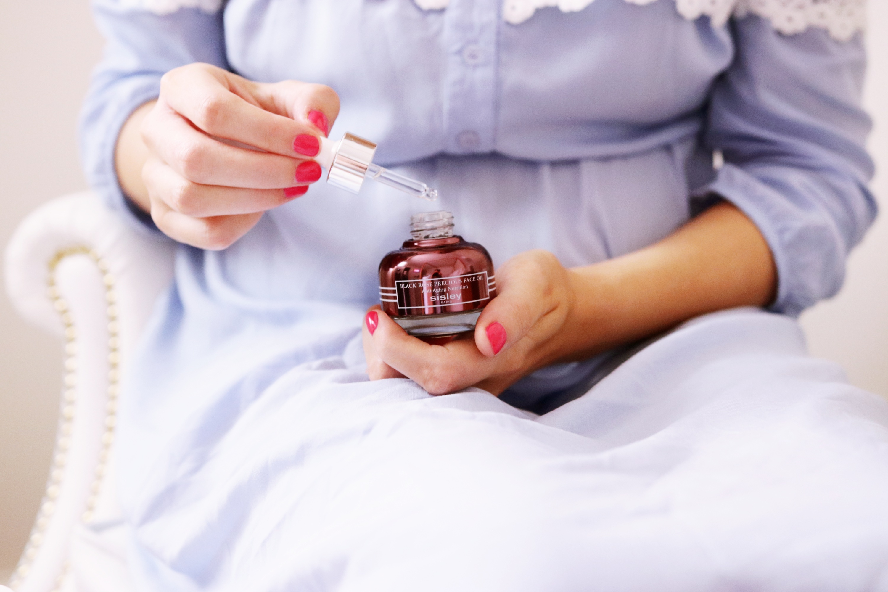 Sisley Black Rose Facial Oil Review - UK beauty blogger 
