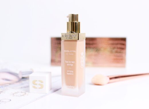 Sisleya le teint anti-ageing foundation review