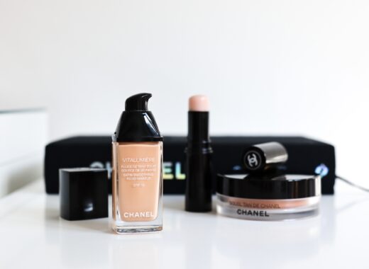 Chanel Vitalumière Foundation 20 Clair Review