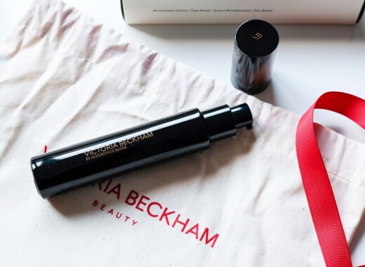 Victoria Beckham Cell Rejuvenating Priming Moisturizer Review - The LDN Diaries
