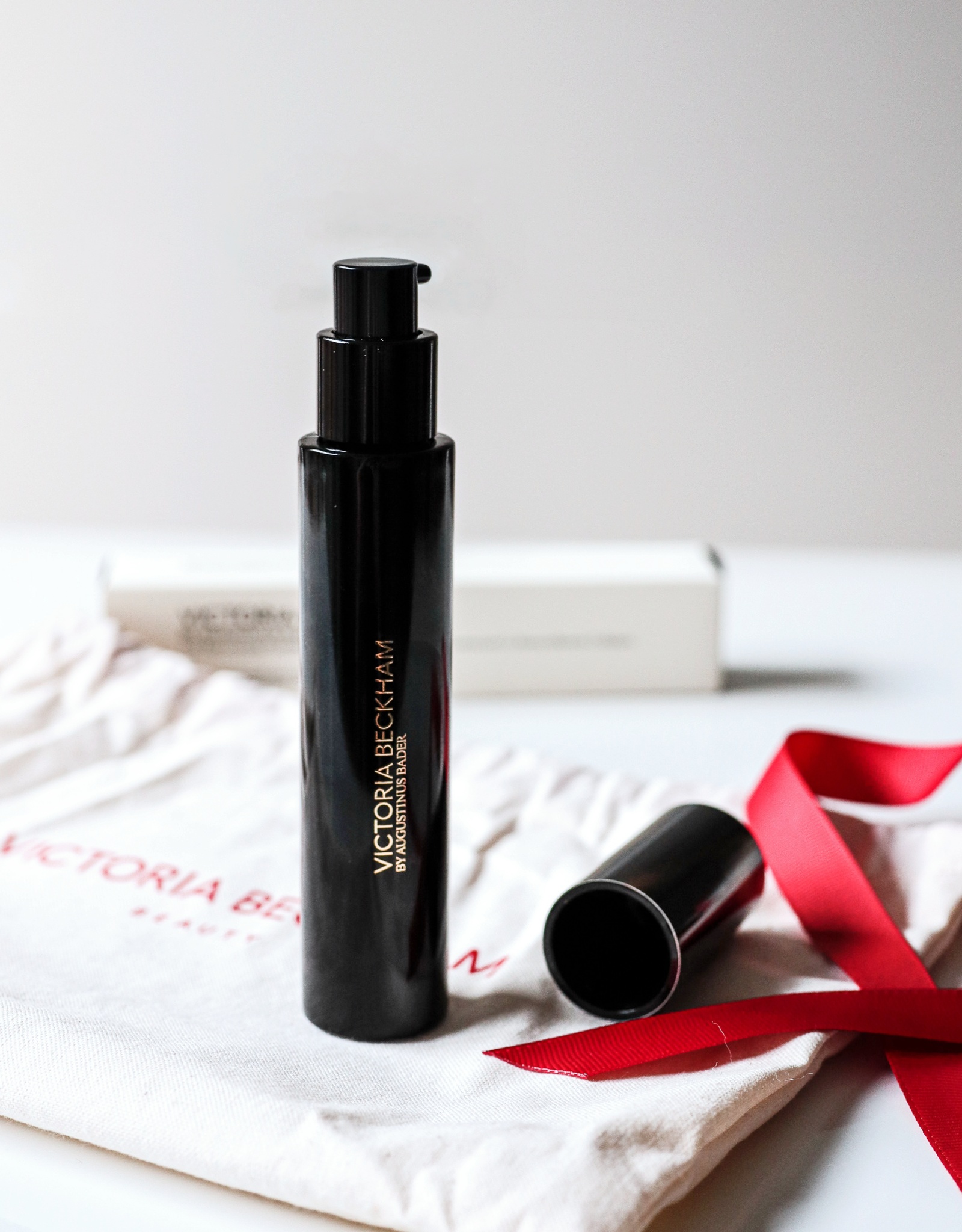 Victoria Beckham Cell Rejuvenating Priming Moisturizer Review - The LDN Diaries